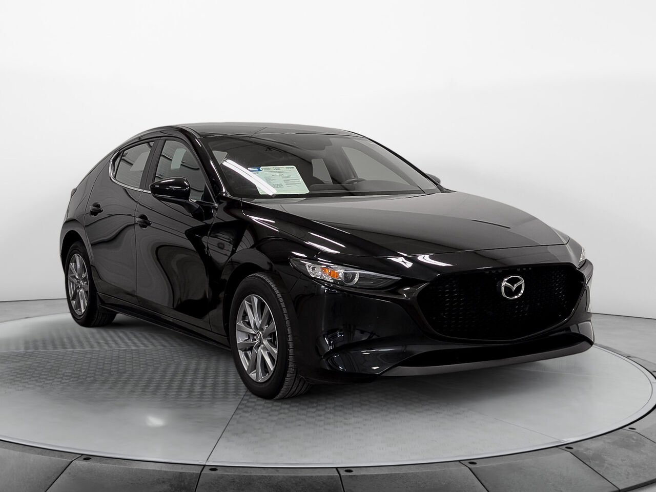 Mazda 3 2024 Mazda Mazda3 G ****17,271 km*** 2024 Noir Sherbrooke - photo #2