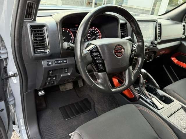 Nissan Frontier 2023 Gris Saint-Basile-le-Grand - photo #6