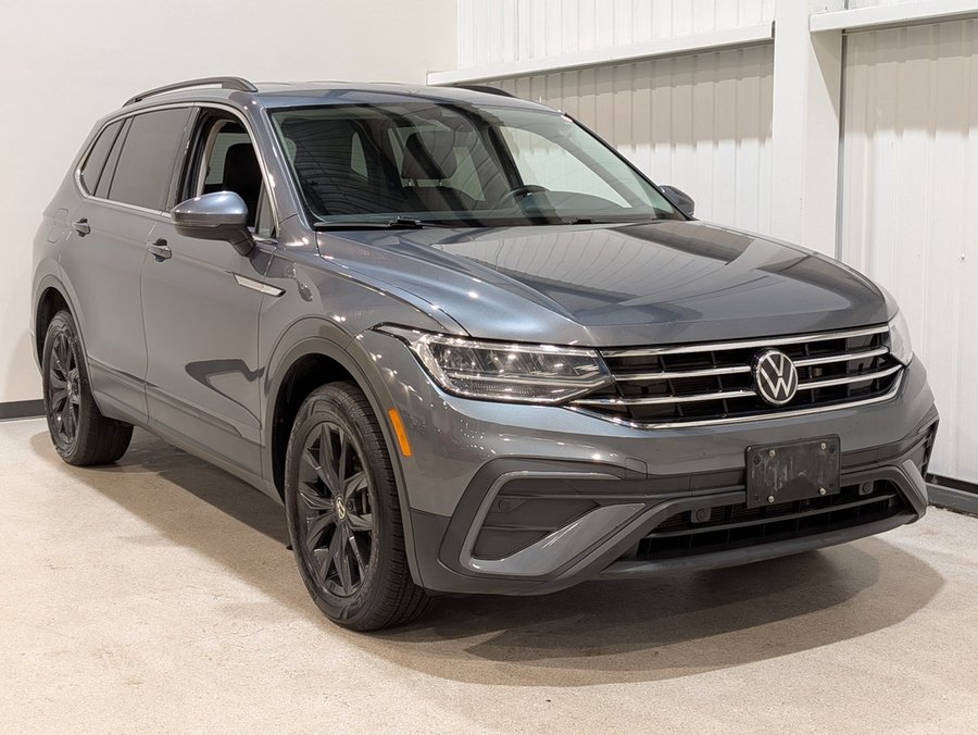 Volkswagen Tiguan Comfortline 4MOTION 2024 Gris