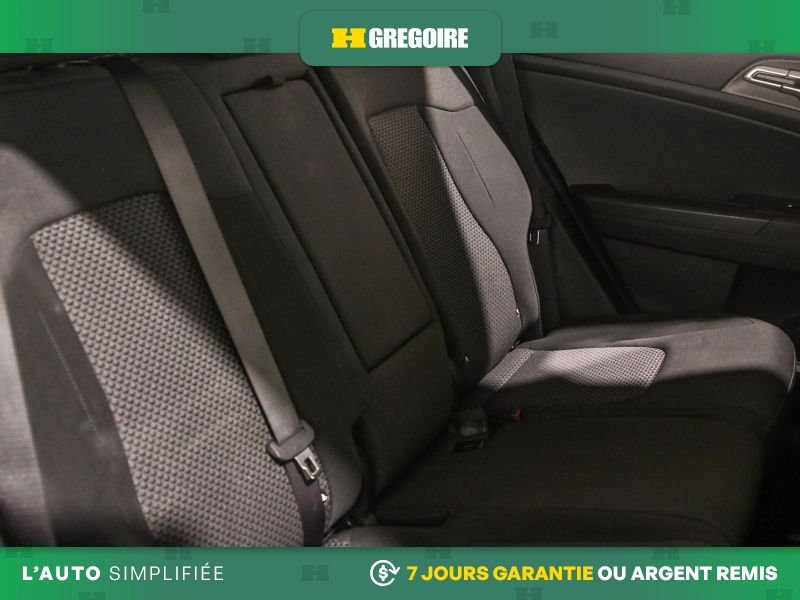 2023 Kia Sportage White Saint-Eustache - photo #27