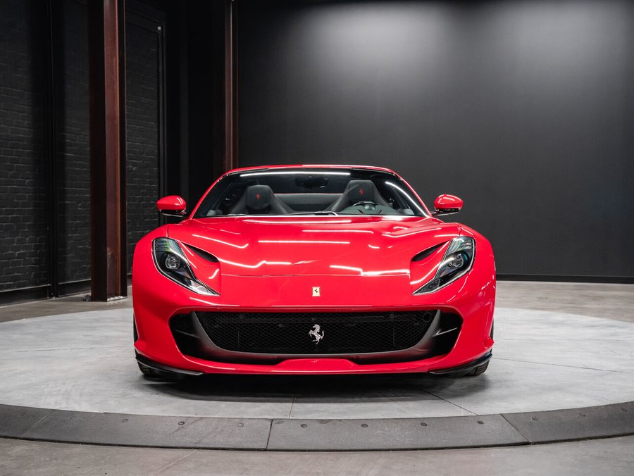 2022 Ferrari 812 GTS 2022 Red