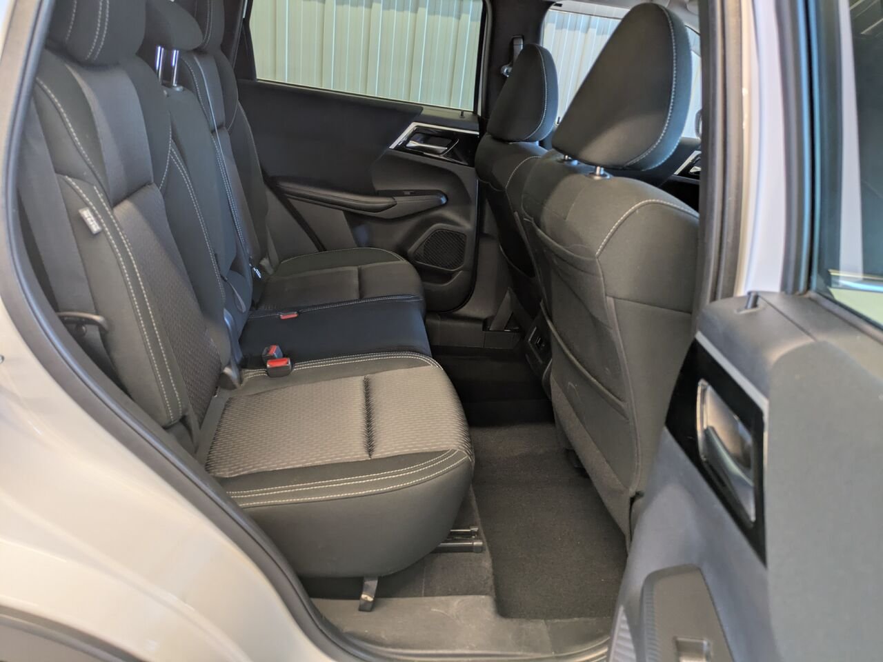 2022 Mitsubishi Outlander White Gatineau - photo #18