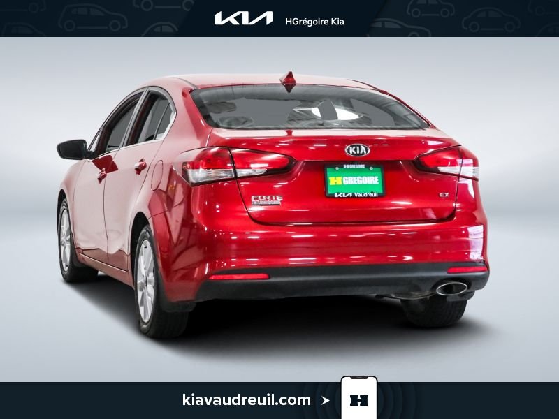2017 Kia Forte Red Laval - photo #4