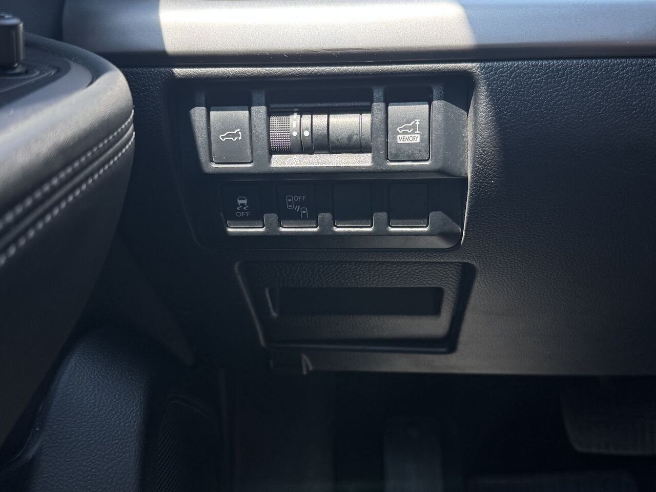2018 Subaru Outback 3.6R Black Granby - photo #21