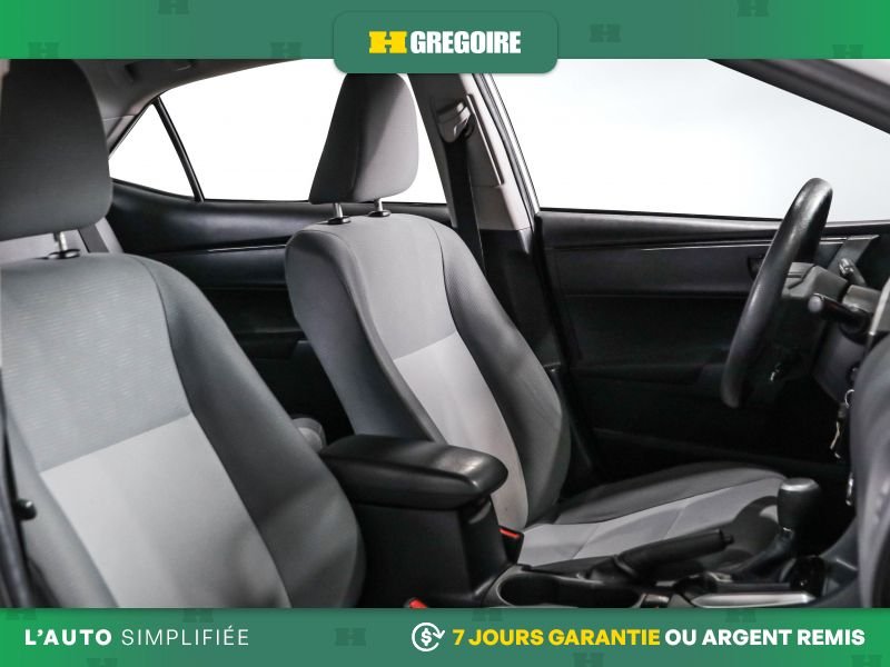 Toyota Corolla 2019 Blanc Blainville - photo #25