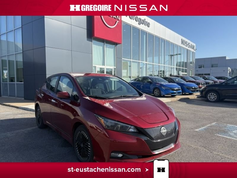 Nissan Leaf 2023 Rouge Laval - photo #0