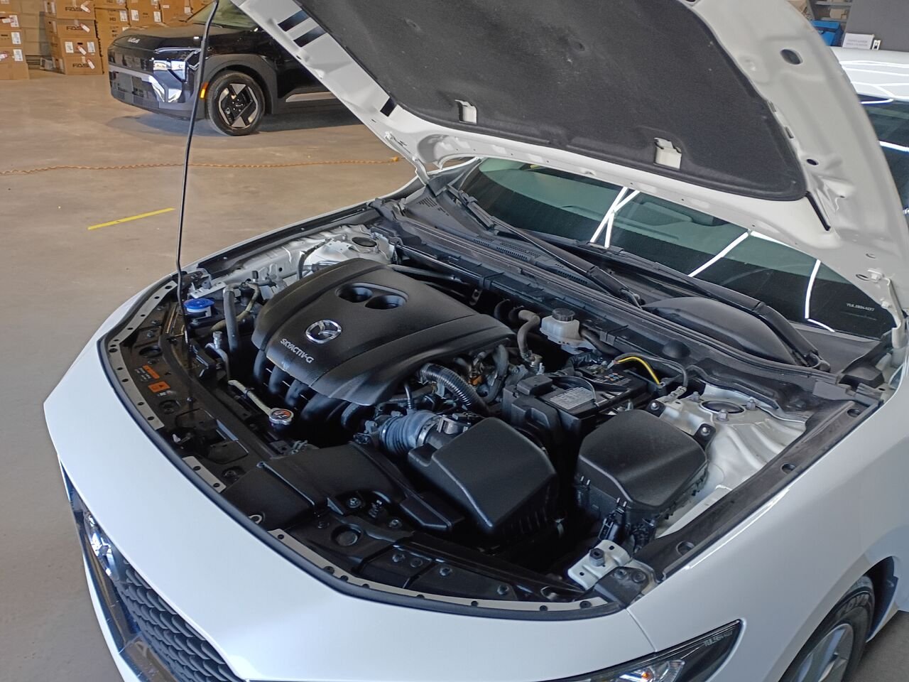 2019 Mazda Mazda3 White Blainville - photo #33