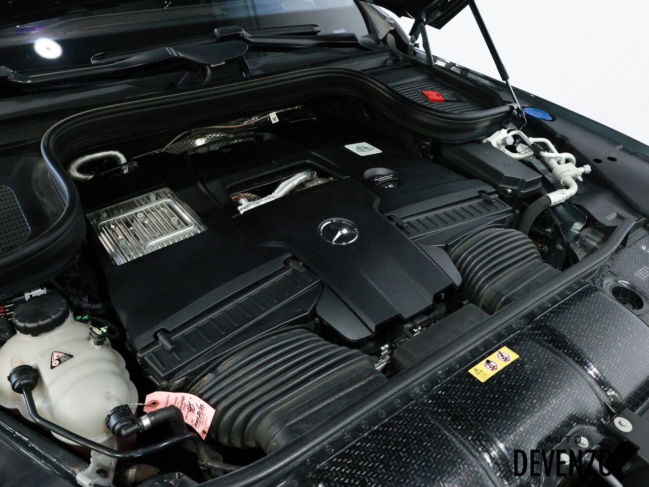Mercedes-Benz GLS 2023 Argent Saint-Eustache - photo #22