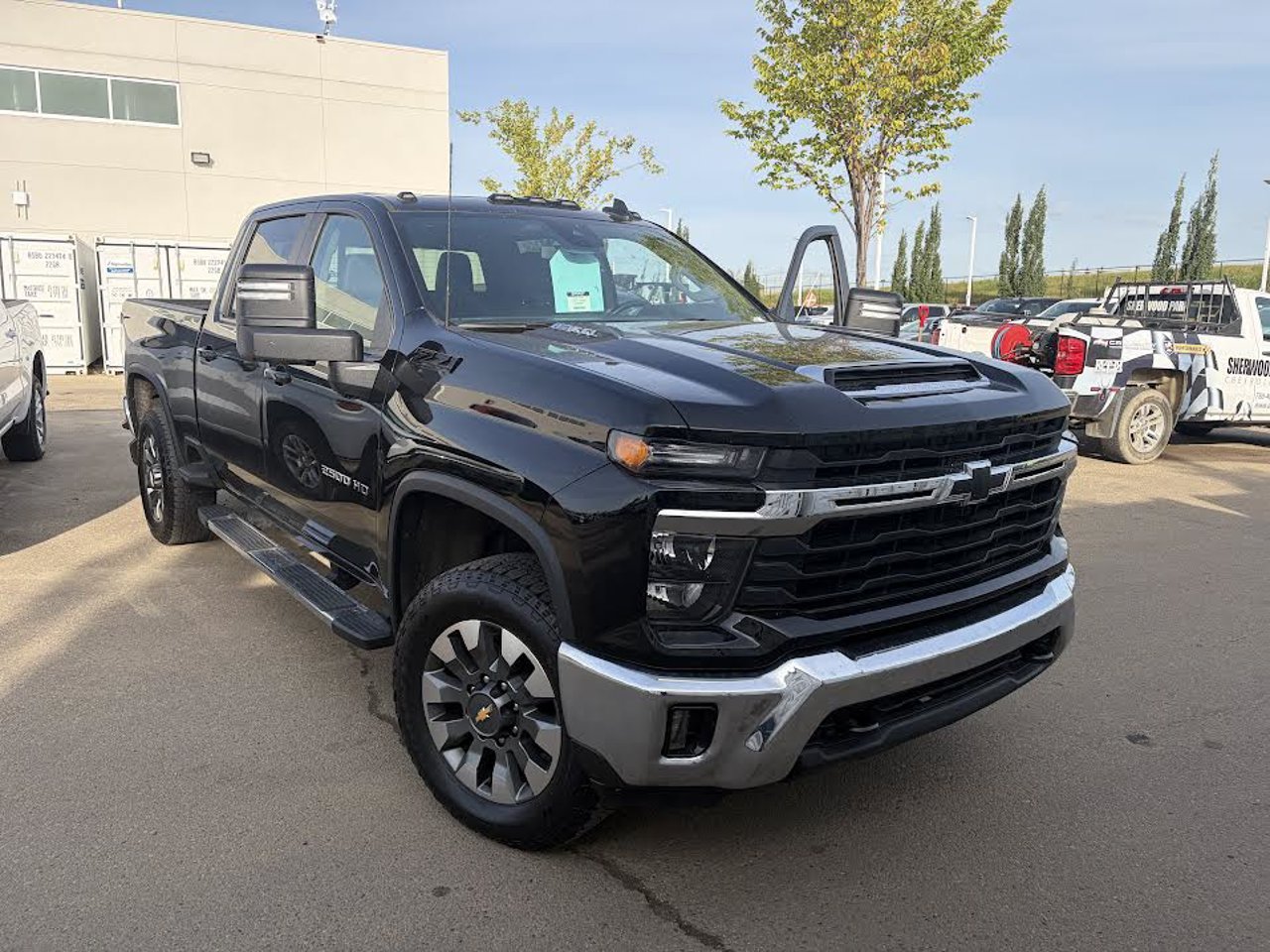 2024 Chevrolet Silverado 2500HD 4WD Crew Cab 159 LT Black Sherwood Park - photo #1