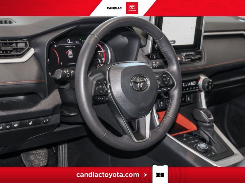 Toyota Rav 4 TR04374 | Trail AWD - CUIR - TOIT OUVRANT - MAGS 2024 Vert Laval - photo #11