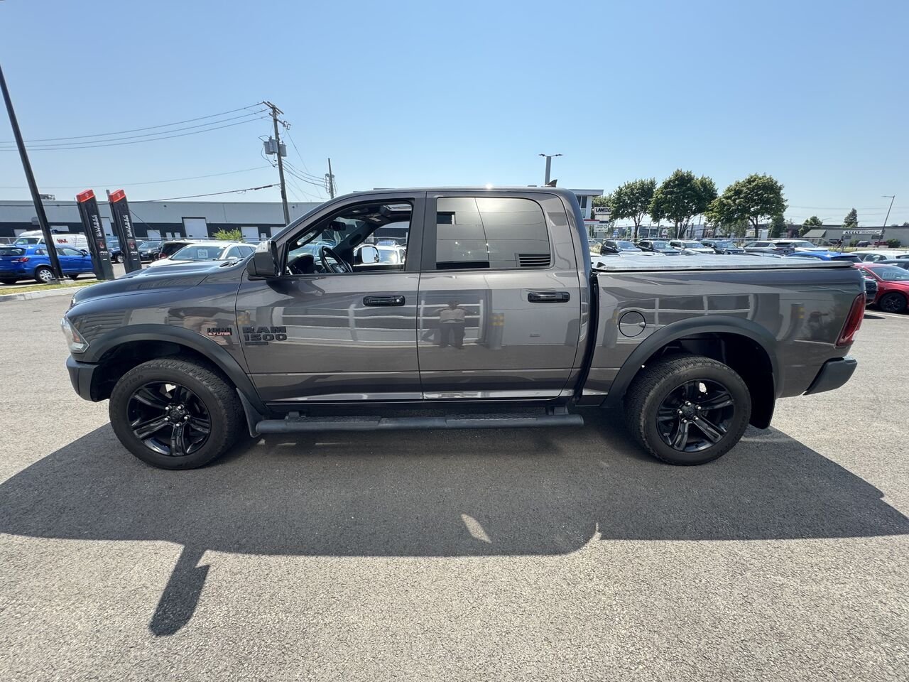 2023 Ram 1500 Classic Grey Saint-Eustache - photo #1