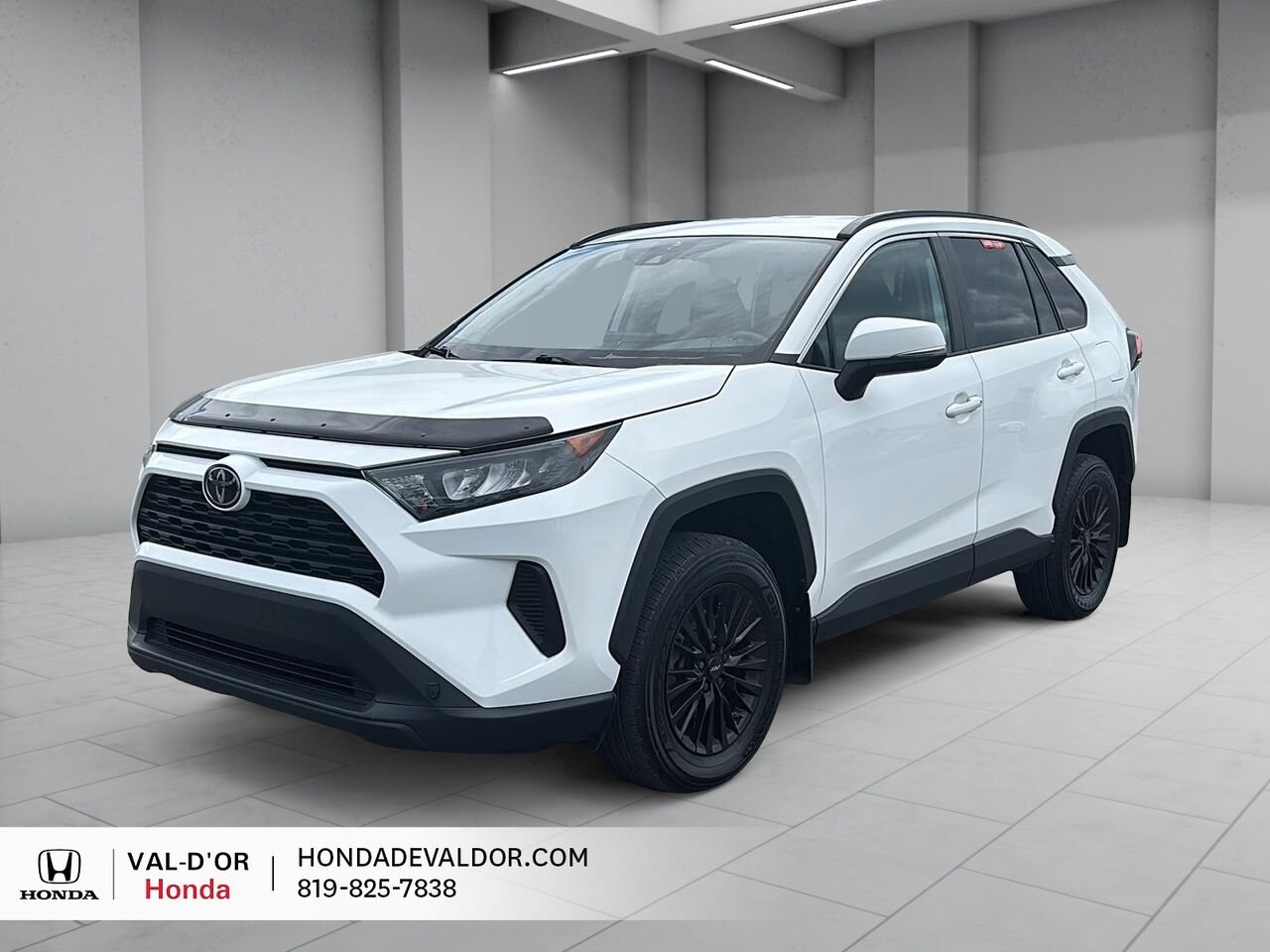 2021 Toyota RAV4 LE AWD BAS KM White Val-d'Or - photo #0