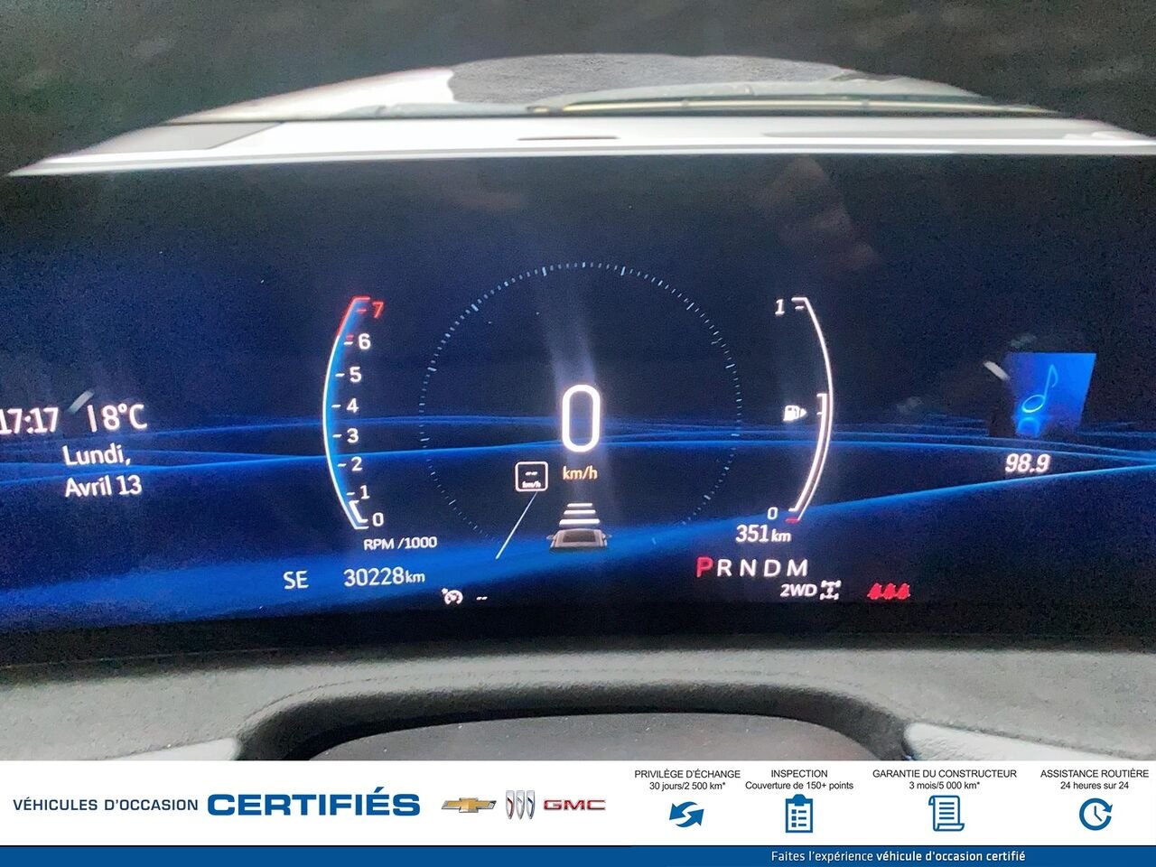 2024 CADILLAC XT4 SPORT Traction intégrale, 4 portes Sport Red Montmagny - photo #11