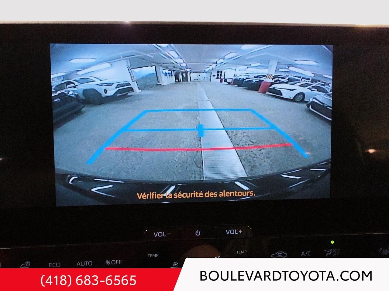 Toyota bZ4X 100243A-20 | LE 2024 Noir Québec - photo #13
