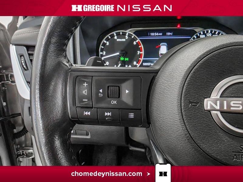 2024 Nissan Rogue Silver Blainville - photo #19