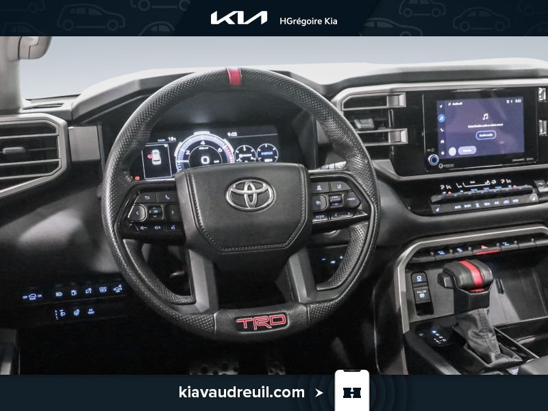 2024 Toyota Sequoia Grey Blainville - photo #16