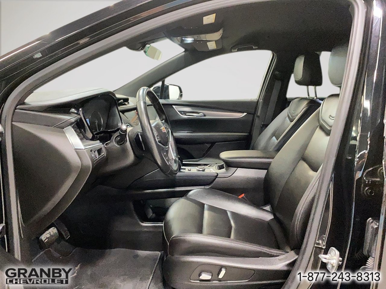 2024 Cadillac XT5 AWD Luxury | G3840 Black Granby - photo #12