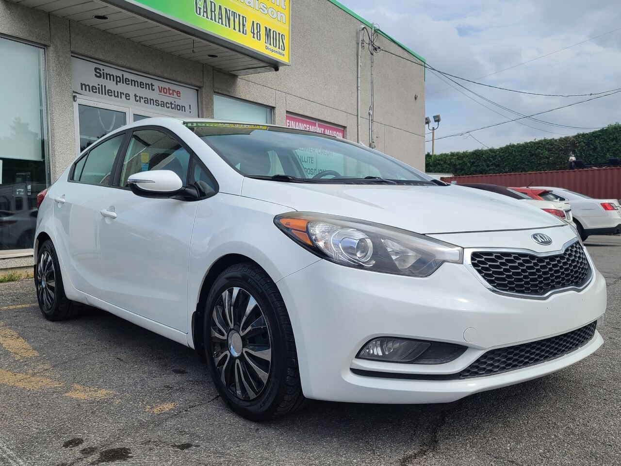 2015 Kia Forte White  - photo #7