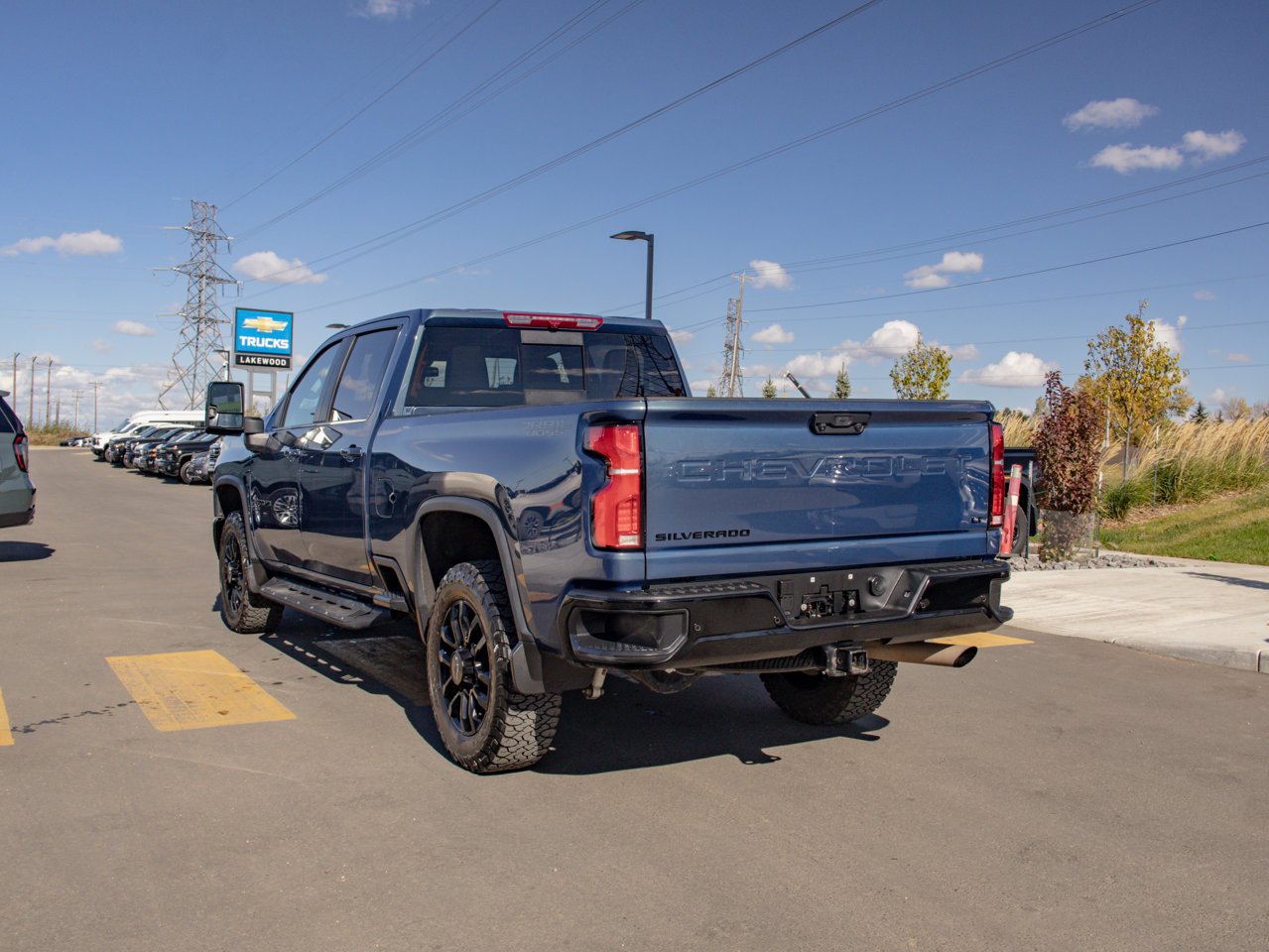 2025 Chevrolet Silverado 3500HD 4WD Crew Cab 159 LT Blue Sherwood Park - photo #7