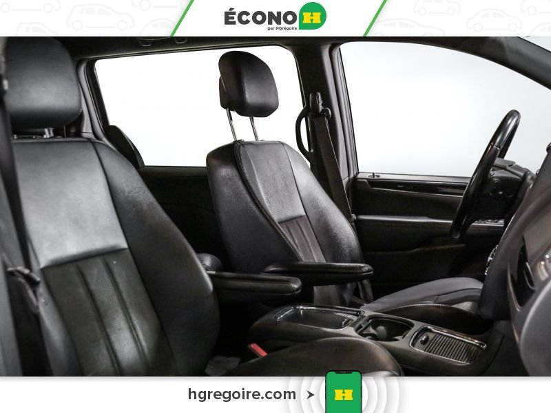 2019 Dodge GR Caravan Grey Blainville - photo #23