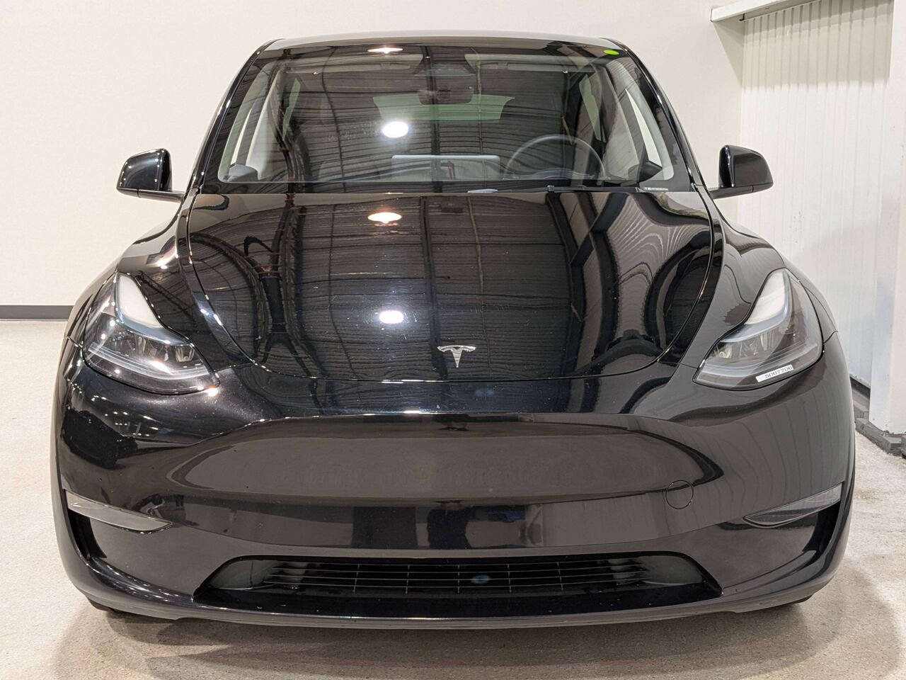 Tesla Model Y 2024 Noir Val-David - photo #3