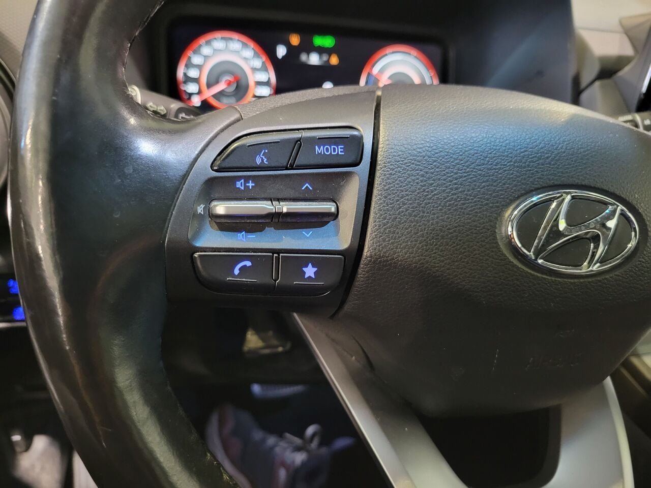 2022 Hyundai Kona Electric Blue  - photo #20