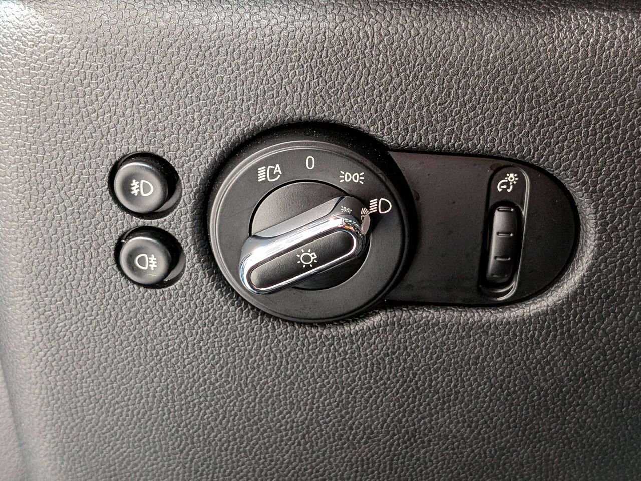 2016 MINI Cooper Hardtop 5 Door 5dr HB Blue Val-David - photo #29