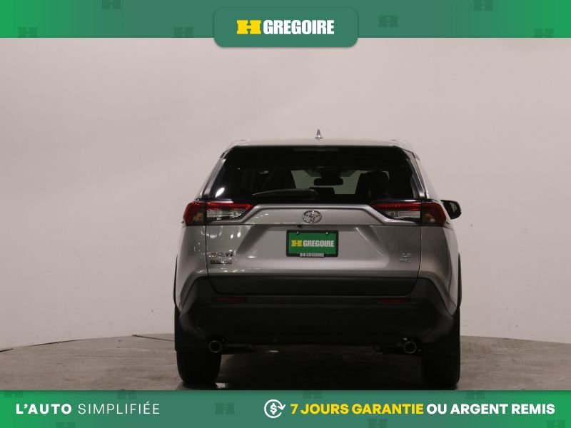 2022 Toyota Rav 4 Silver Blainville - photo #2
