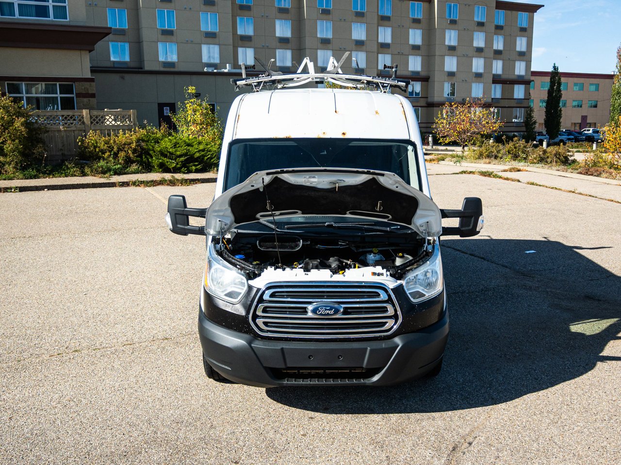 2017 Ford Transit Cargo Van T-250 148 Med Rf 9000 GVWR Sliding RH Dr White Sherwood Park - photo #9
