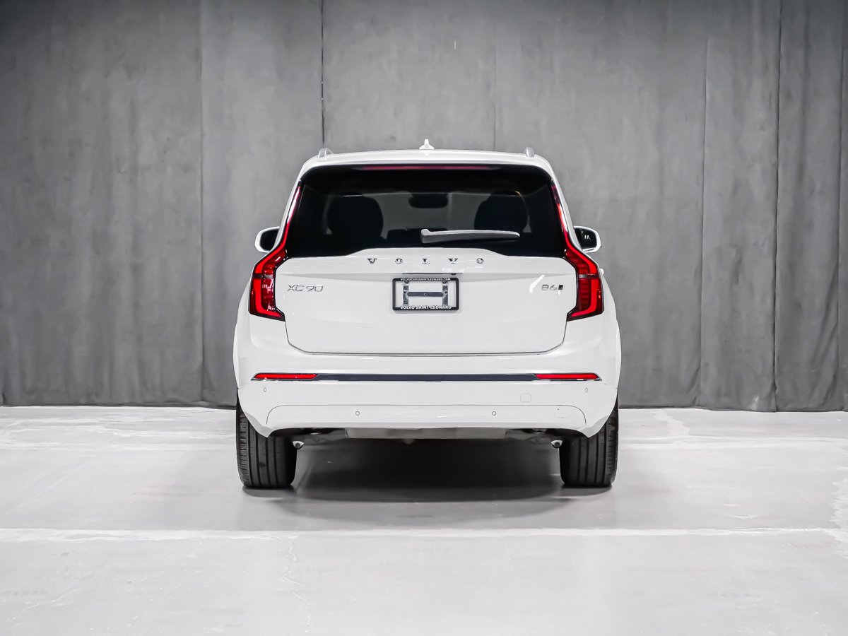 Volvo XC90 B6 CORE BRIGHT 2026 Blanc Montréal - photo #4
