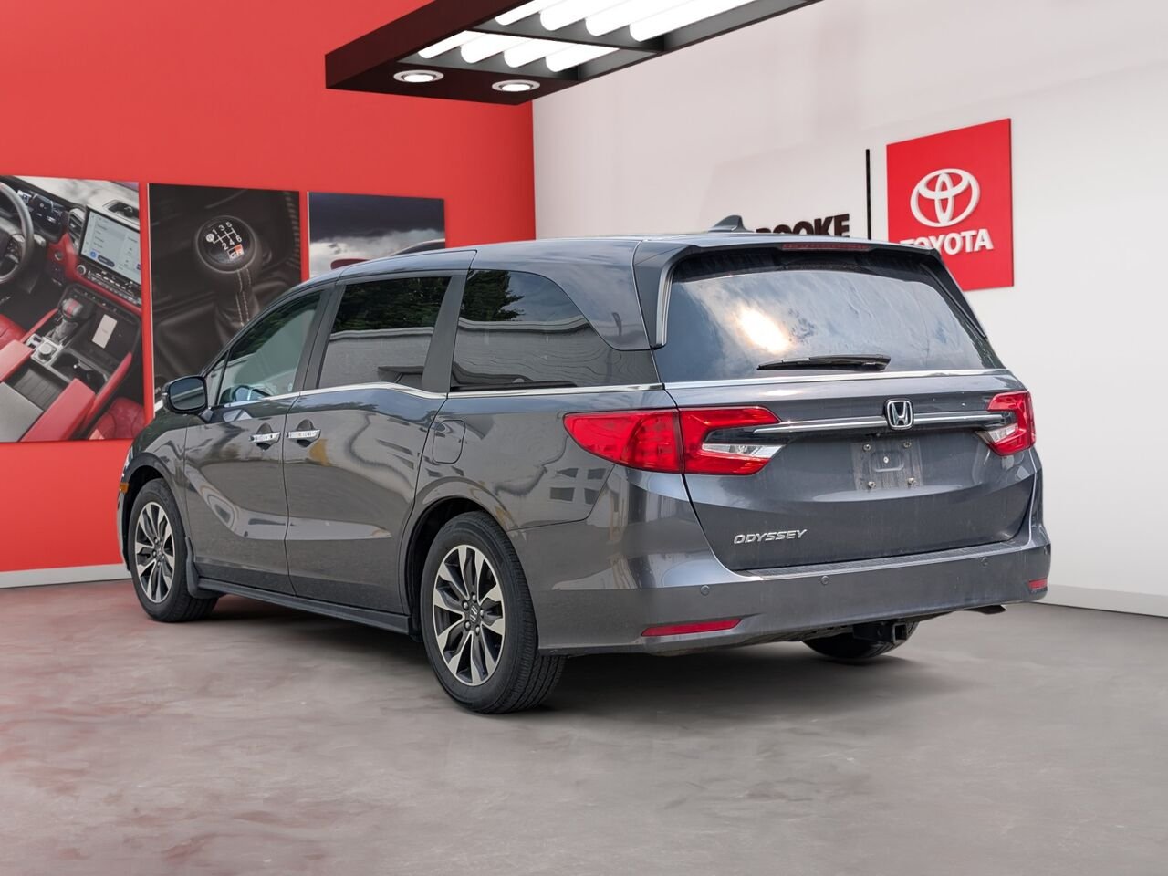 2023 Honda Odyssey 5FNRL6H6XPB503153 Grey Sherbrooke - photo #1