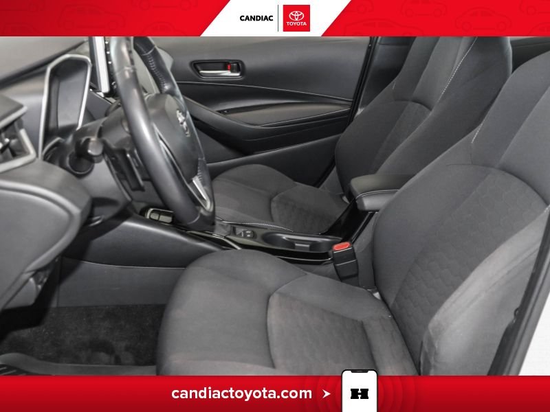 2019 Toyota Corolla White Laval - photo #15