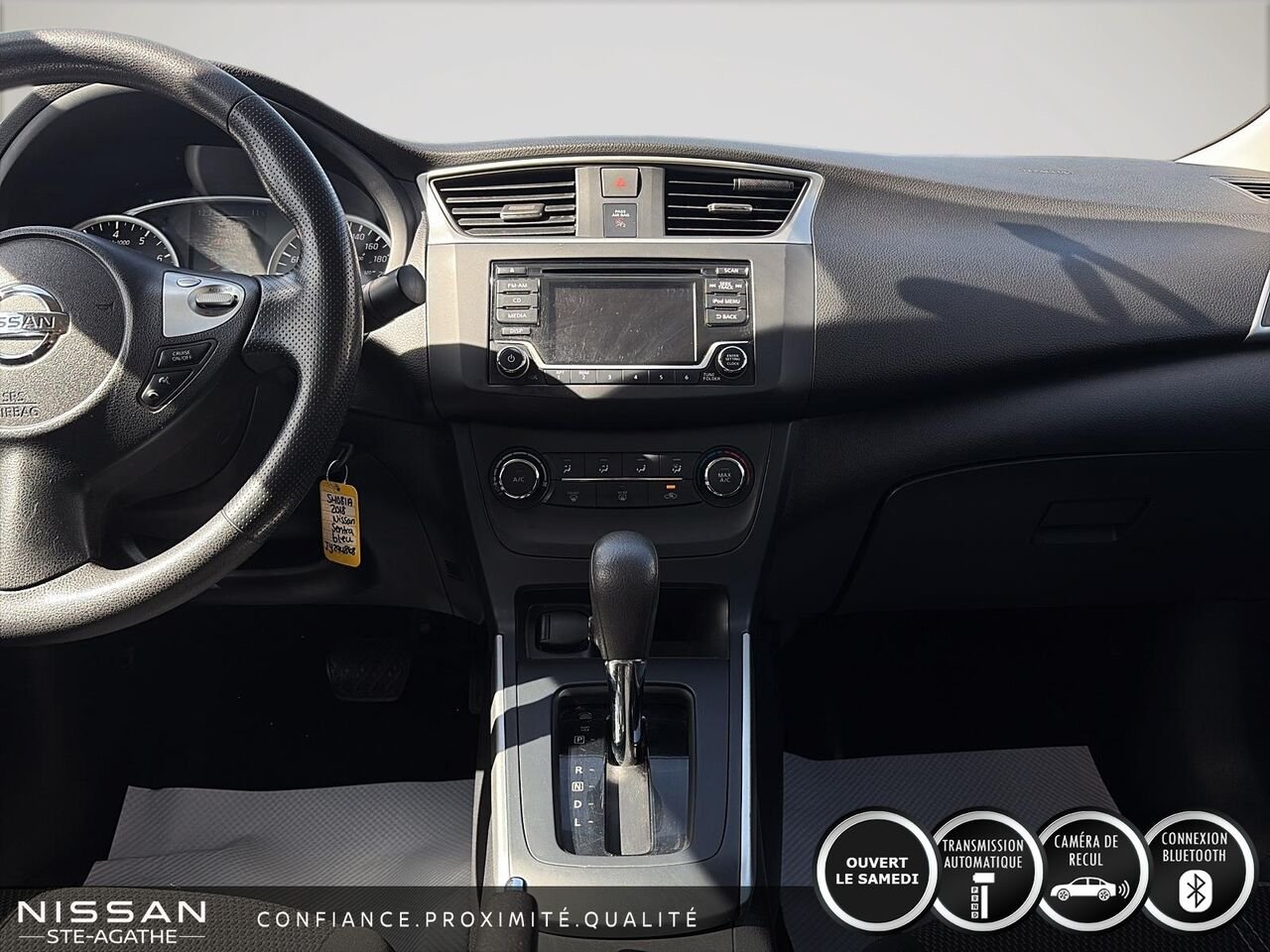 2018 Nissan Sentra Blue Ste-Agathe des Monts - photo #10