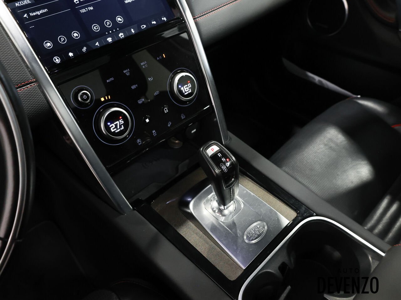 Land Rover Discovery Sport 2020 Noir Saint-Eustache - photo #16
