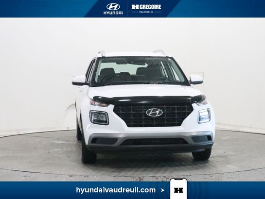 2021 Hyundai Venue Preferred White