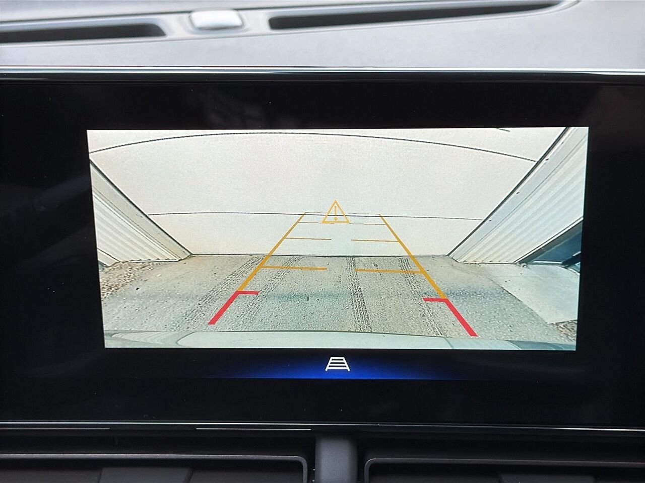 Chevrolet Trax ACTIV 4 portes TA 2026 GRIS STERLING METALLISE Saint-Hyacinthe - photo #15