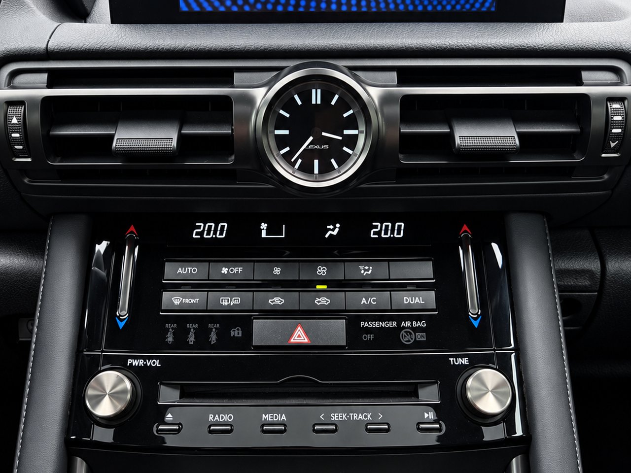 Lexus IS300 Fsport 2023 Gris Granby - photo #18