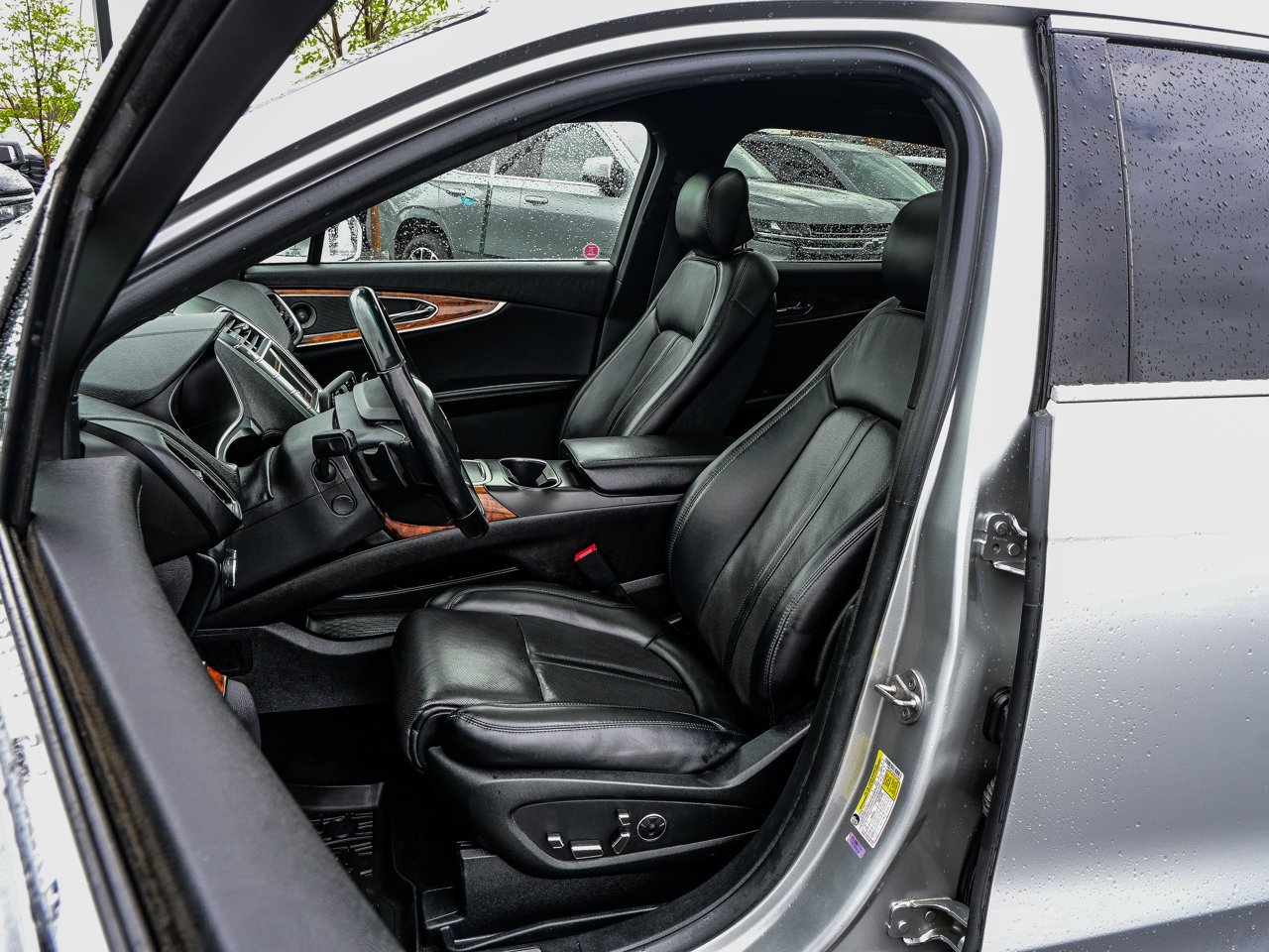 2019 Lincoln Nautilus Reserve AWD Grey Sherwood Park - photo #16