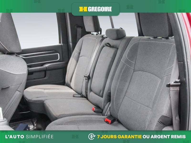 2022 Ram 2500 Red Saint-Eustache - photo #20