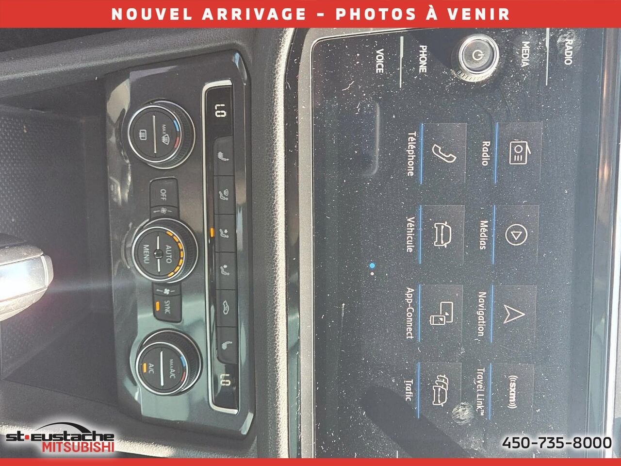 2020 Volkswagen Tiguan Black Saint-Eustache - photo #9