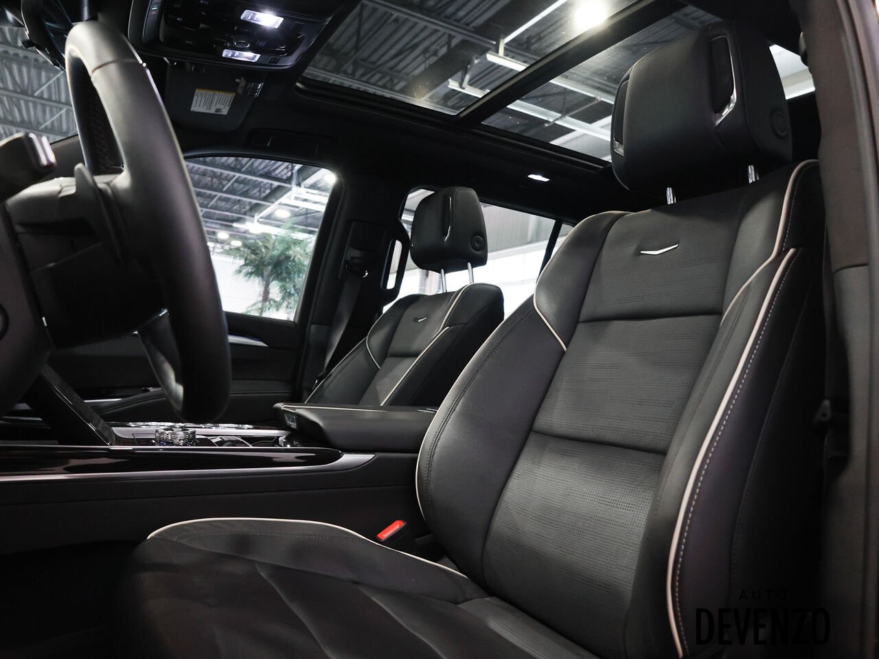 2026 Cadillac Escalade Black Saint-Eustache - photo #12