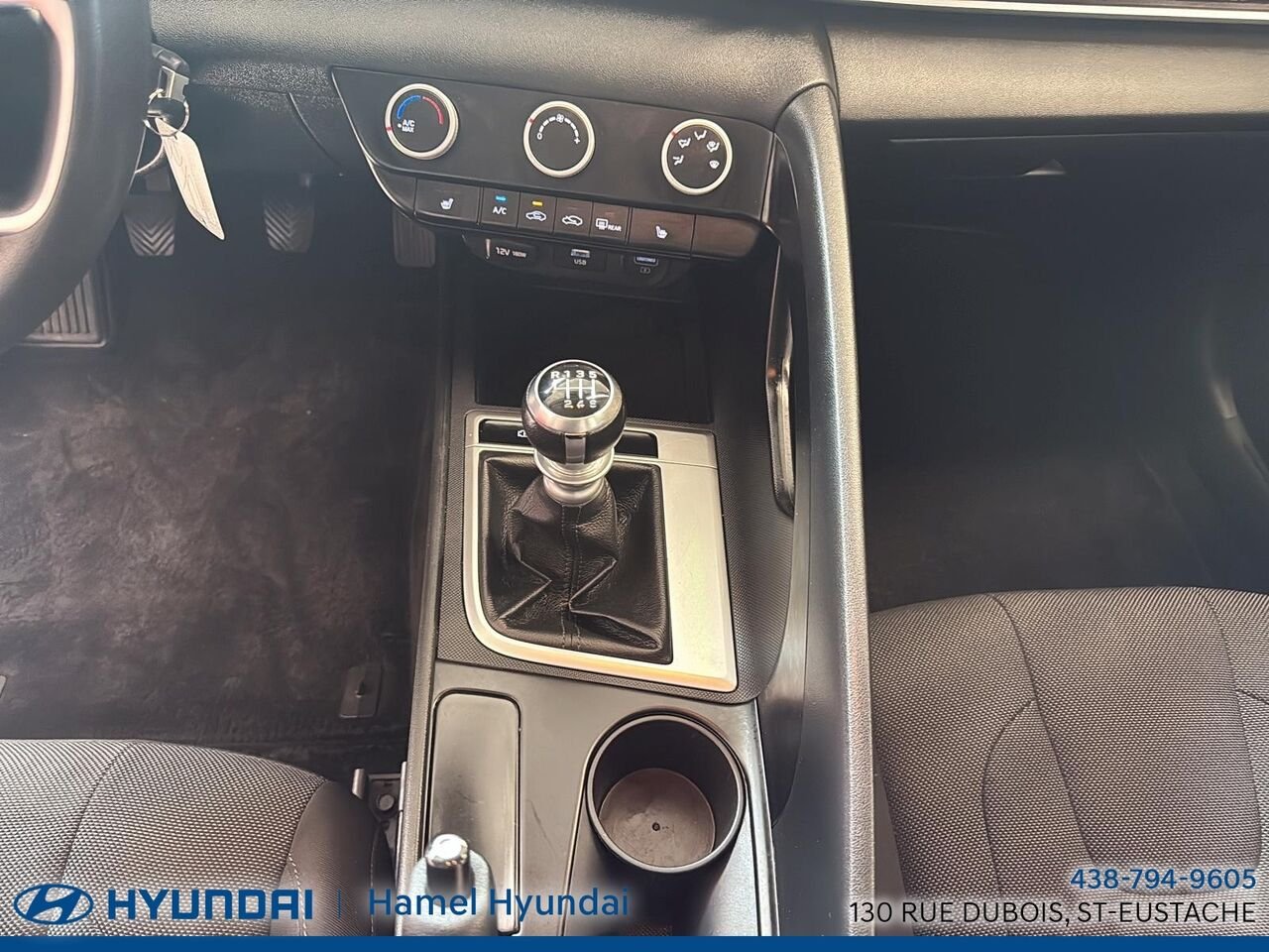 2021 Hyundai Elantra Red Saint-Eustache - photo #16