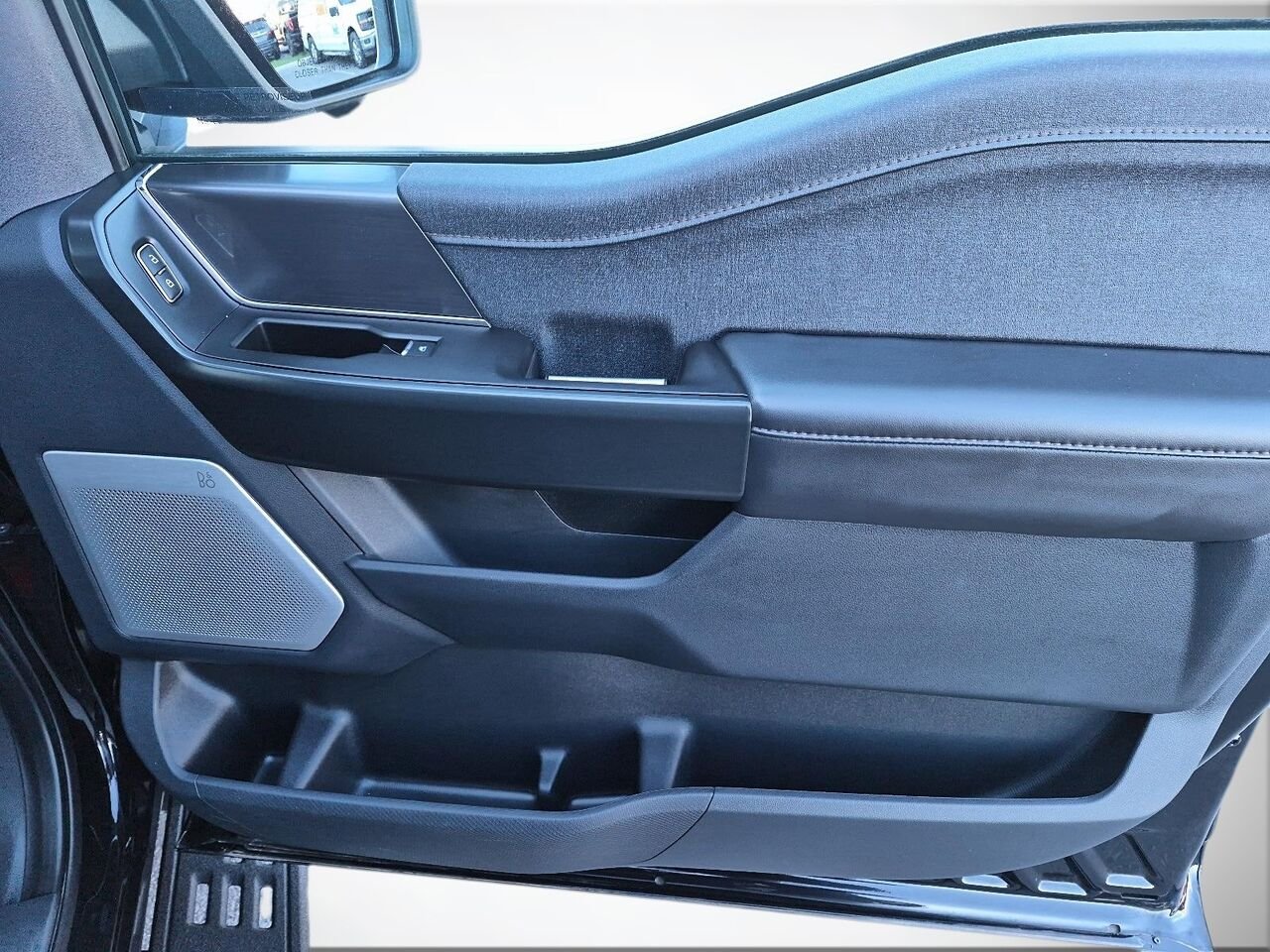 Ford F-150 2F466A | Raptor SuperCrew 4RM caisse de 5,5 pi 2023 Noir Saint-Jérôme - photo #18