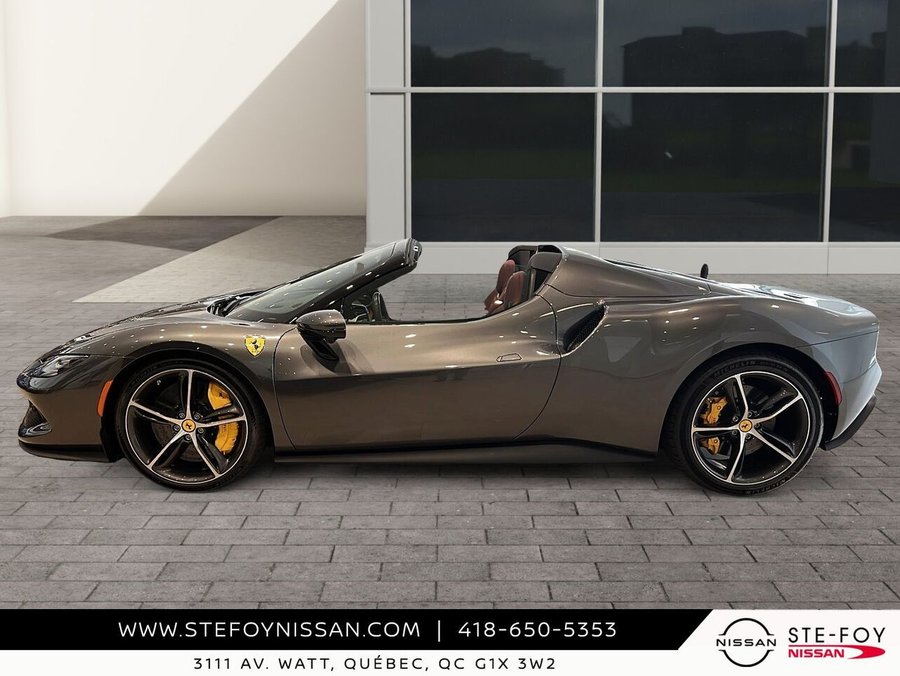 Ferrari 296 GTS L1 2024 Gris