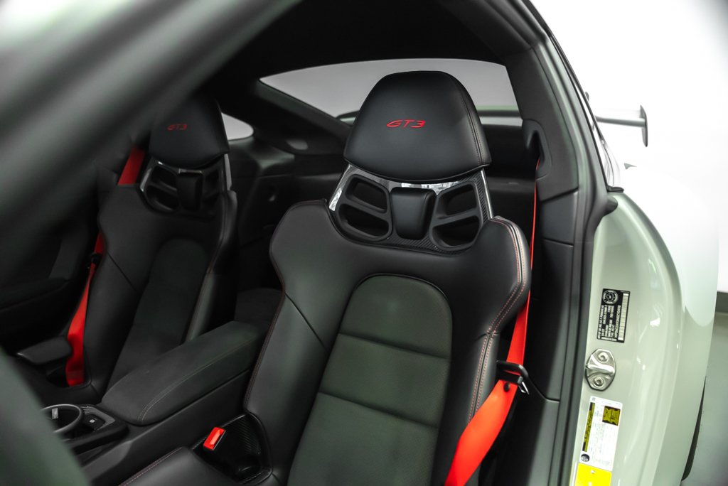 2022 Porsche 911 GT3 coupé Grey Kirkland - photo #25
