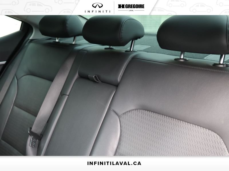 Hyundai Elantra IT2511 | Luxury CUIR TOIT MAGS 2020 Laval - photo #20