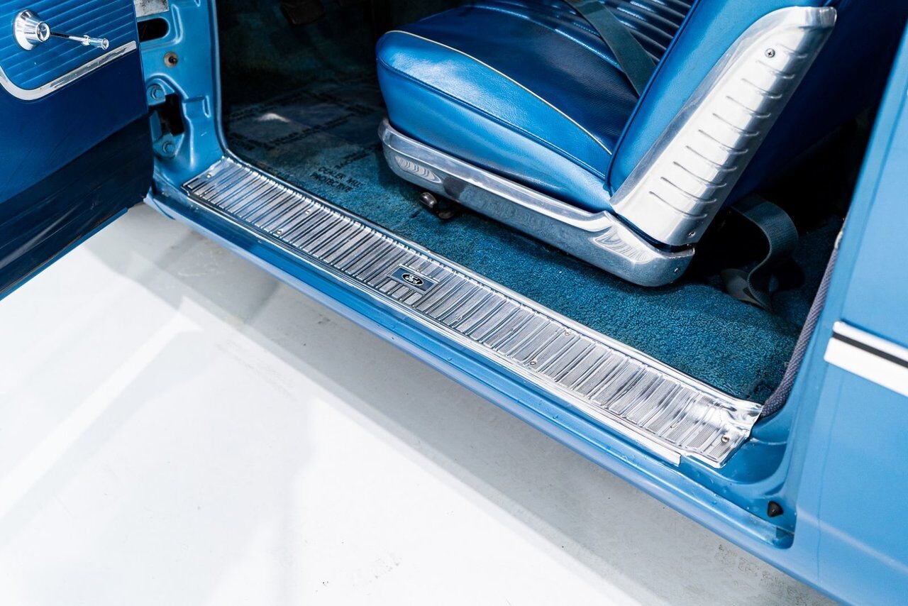 1963 Ford Galaxie 500 *PRIX EN USD* 406 Cu In TriPower 4-Speed Convertible Blue Montreal - photo #25