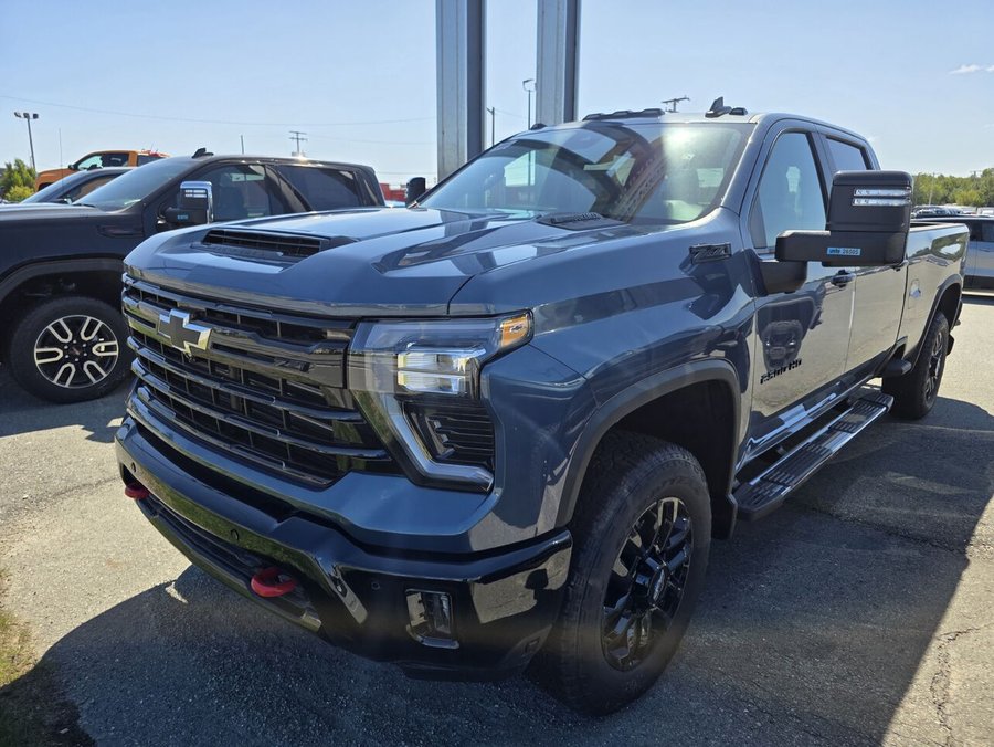 2026 Chevrolet Silverado 2500HD 2026 Lakeshore Blue Metallic