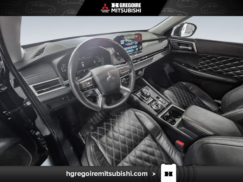 Mitsubishi Outlander PHEV 2023 Noir Blainville - photo #17