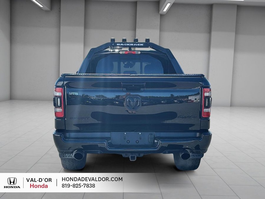 2024 Ram 1500 Sport cabine d'équipe 4x4 caisse de 6 pi 4 po Black